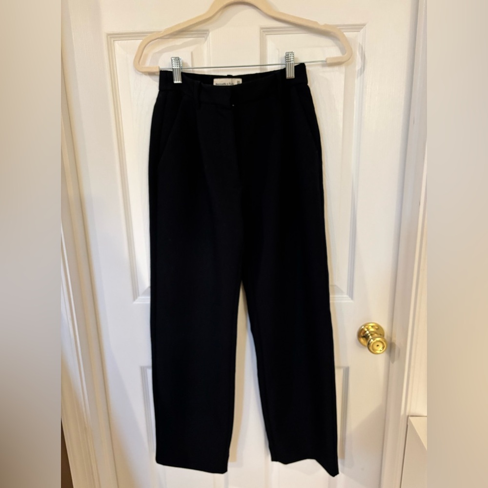 Abercrombie & Fitch Black Dress Pants High-Waisted Straight-Leg